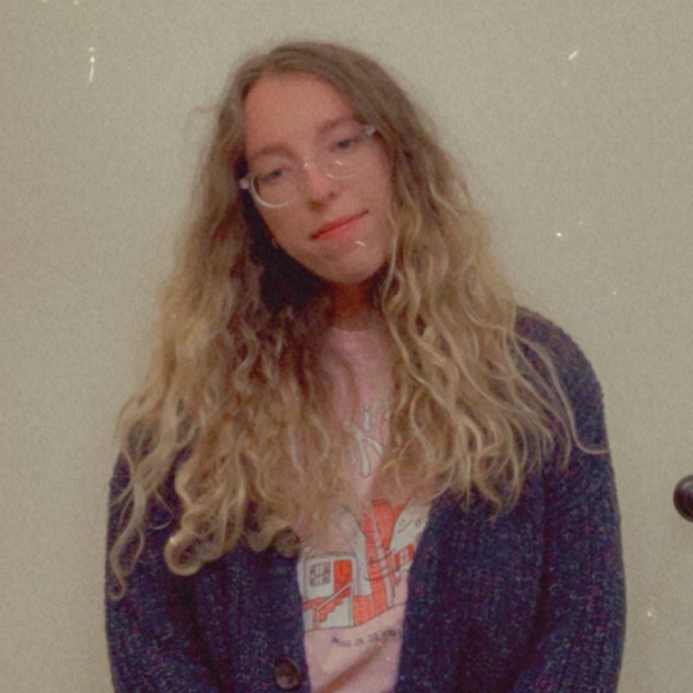 Meet your Posher, Lilly